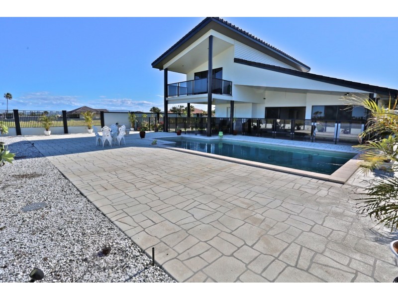 83 Monaco Drive, Zilzie QLD 4710