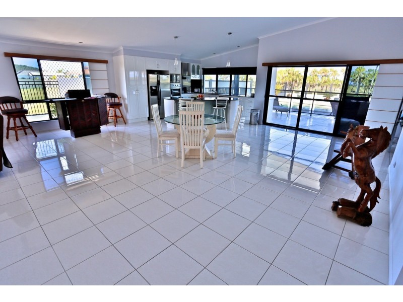 83 Monaco Drive, Zilzie QLD 4710