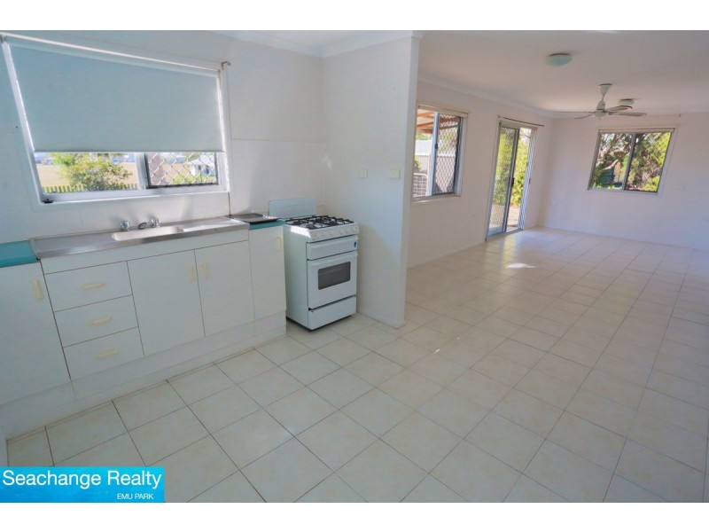 1/11-13 Gap Street, Emu Park QLD 4710