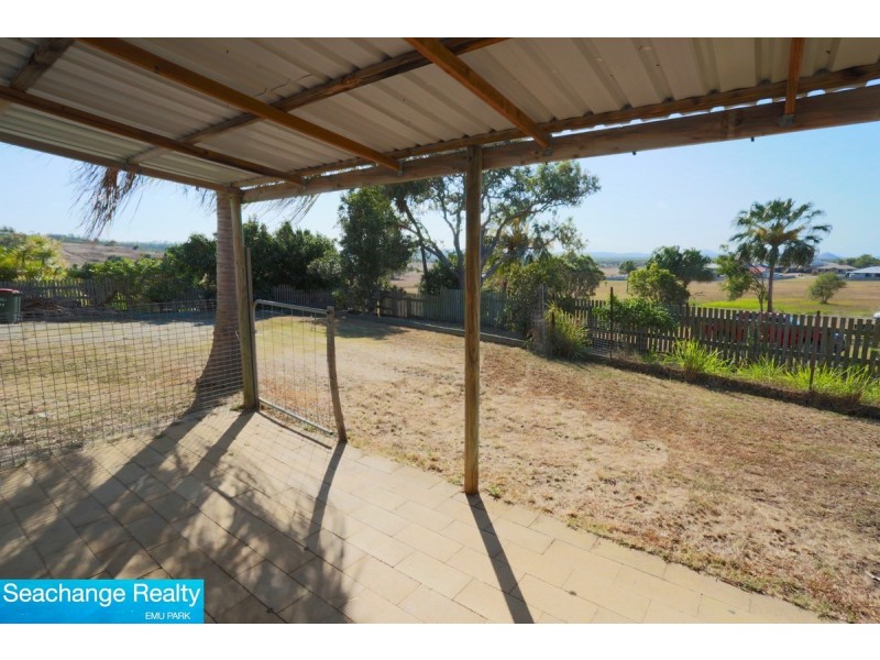 1/11-13 Gap Street, Emu Park QLD 4710