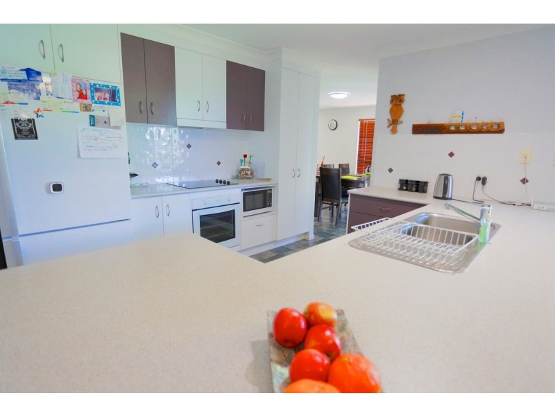 12 Trochus Avenue, Zilzie QLD 4710