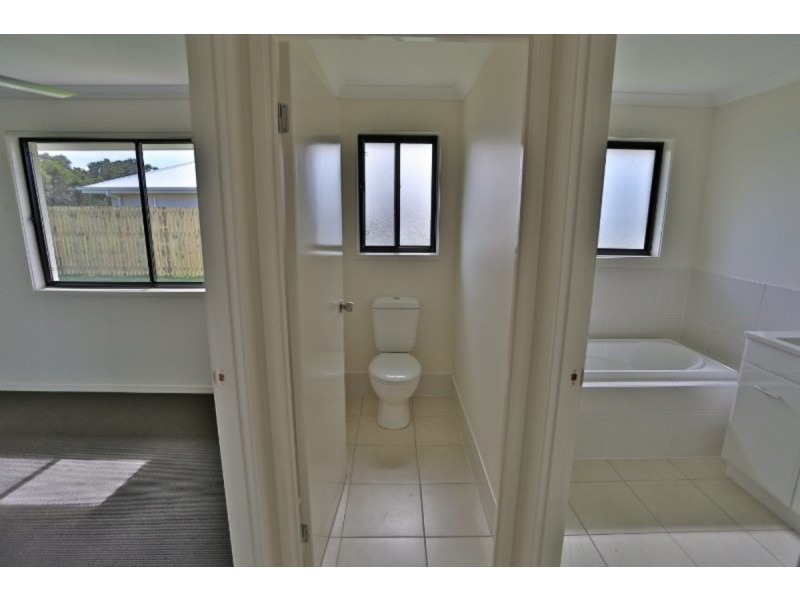 30 Beachside Circuit, Mulambin QLD 4703