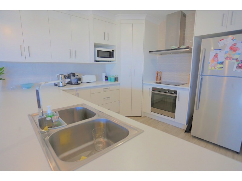 20 Albemarle Street, Emu Park QLD 4710