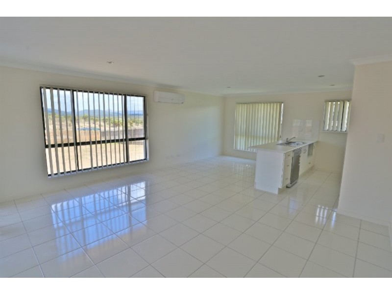 66 Falcon Crest, Emu Park QLD 4710