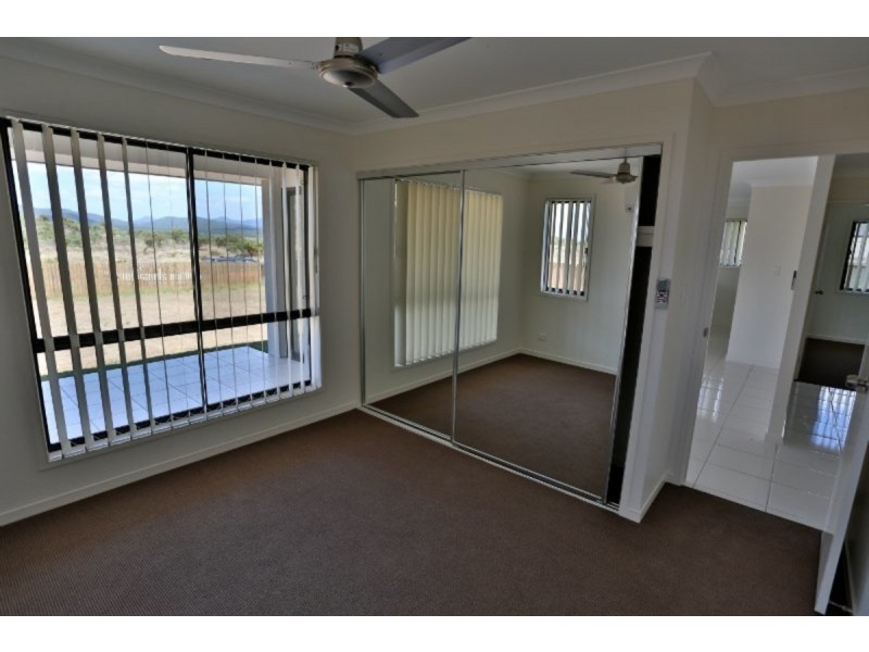 66 Falcon Crest, Emu Park QLD 4710