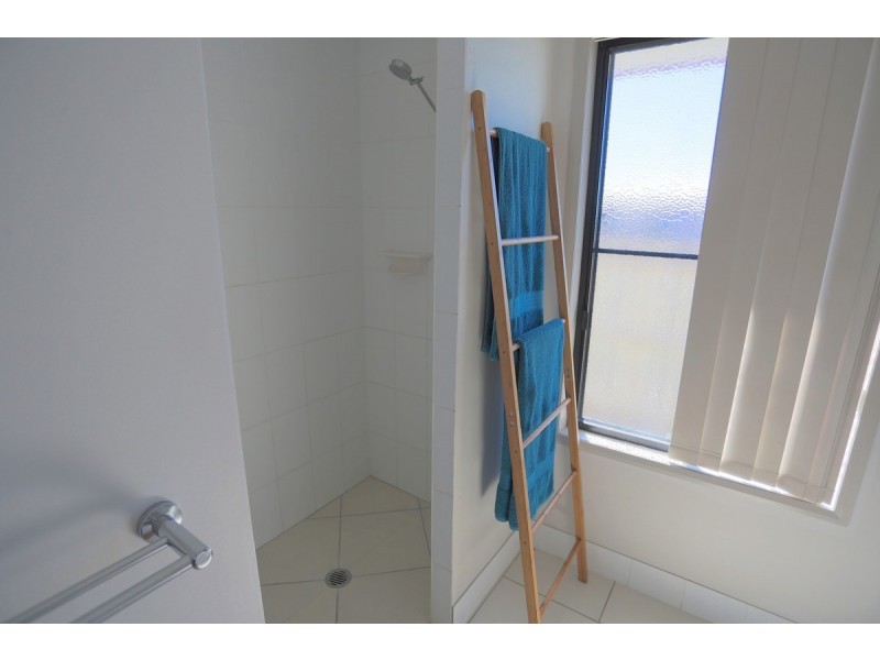 65 Valley Park Road, Zilzie QLD 4710