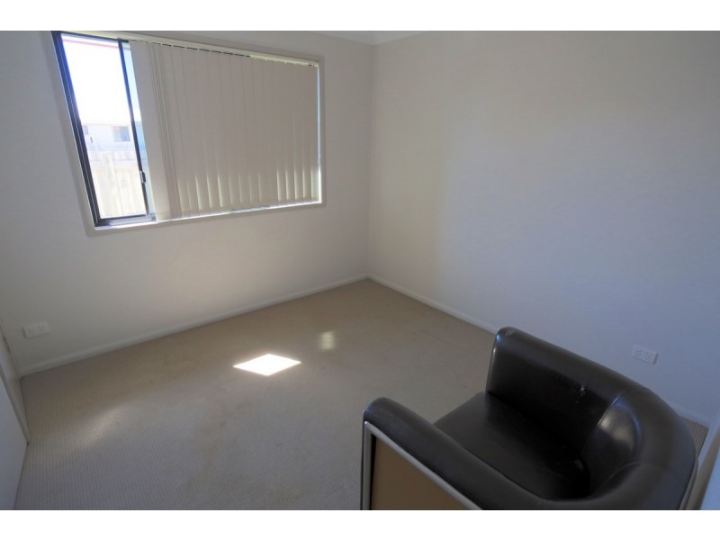 65 Valley Park Road, Zilzie QLD 4710