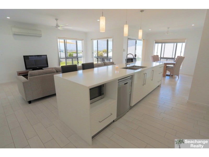 48 Cocoanut Point Drive, Zilzie QLD 4710