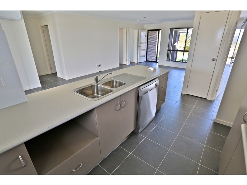 23 Falcon Crest, Zilzie QLD 4710