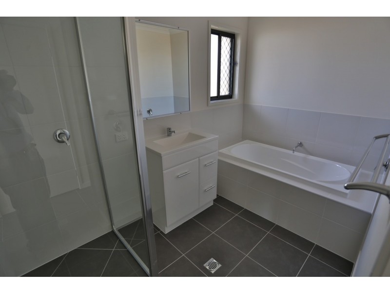 23 Falcon Crest, Zilzie QLD 4710