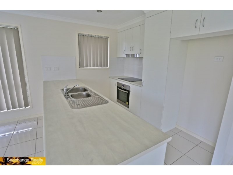 50 Falcon Crest, Zilzie QLD 4710