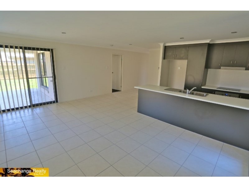 25 Outrigger Drive, Mulambin QLD 4703