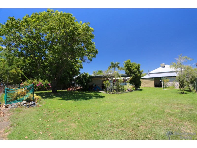 24 Gough Street, Park Avenue QLD 4701
