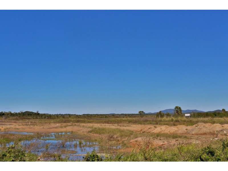 17 Timbers Beach Road, Zilzie QLD 4710