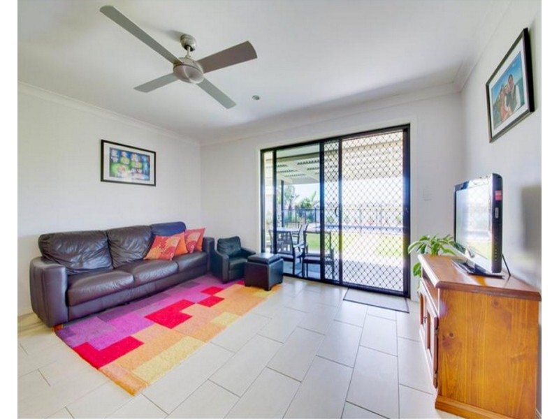 59 Amalfi Drive, Zilzie QLD 4710