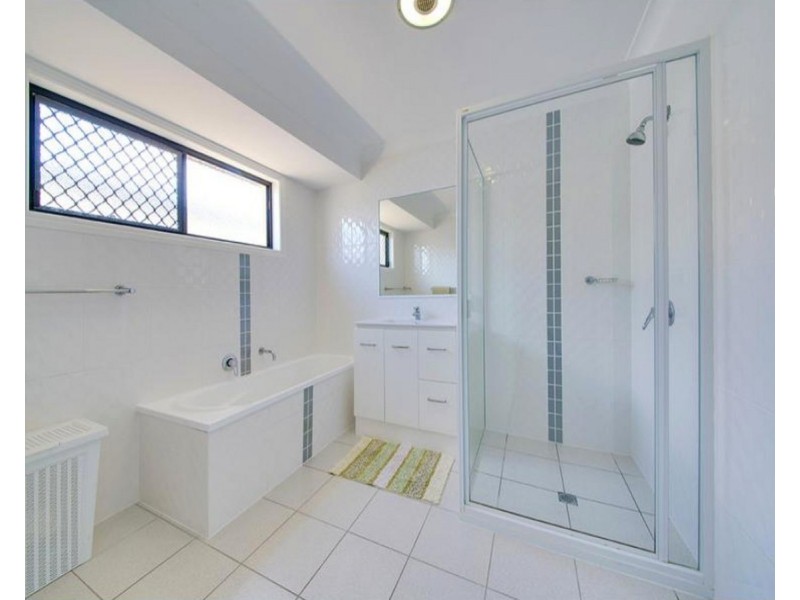 59 Amalfi Drive, Zilzie QLD 4710