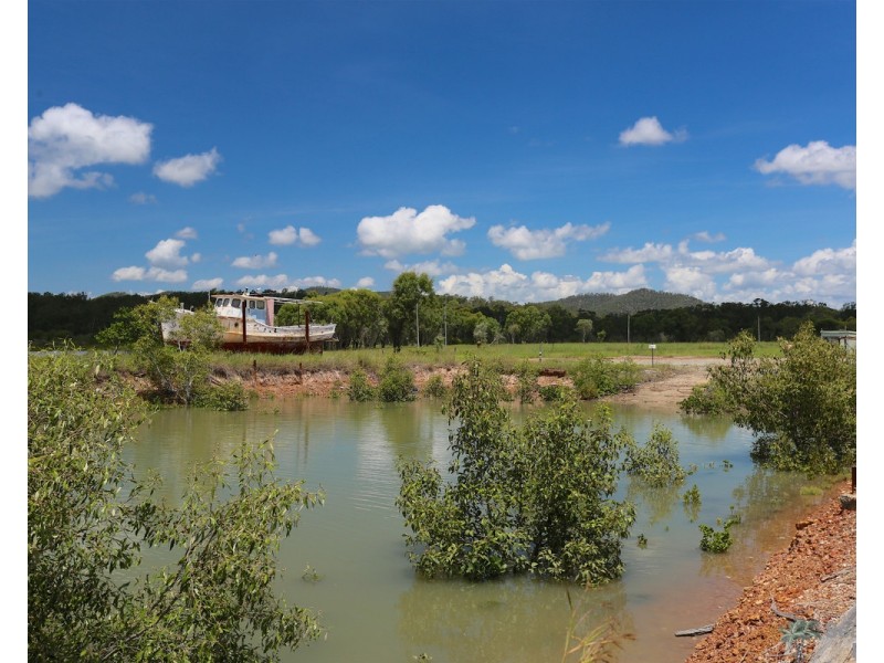 90 Hoys Road, Coowonga QLD 4702