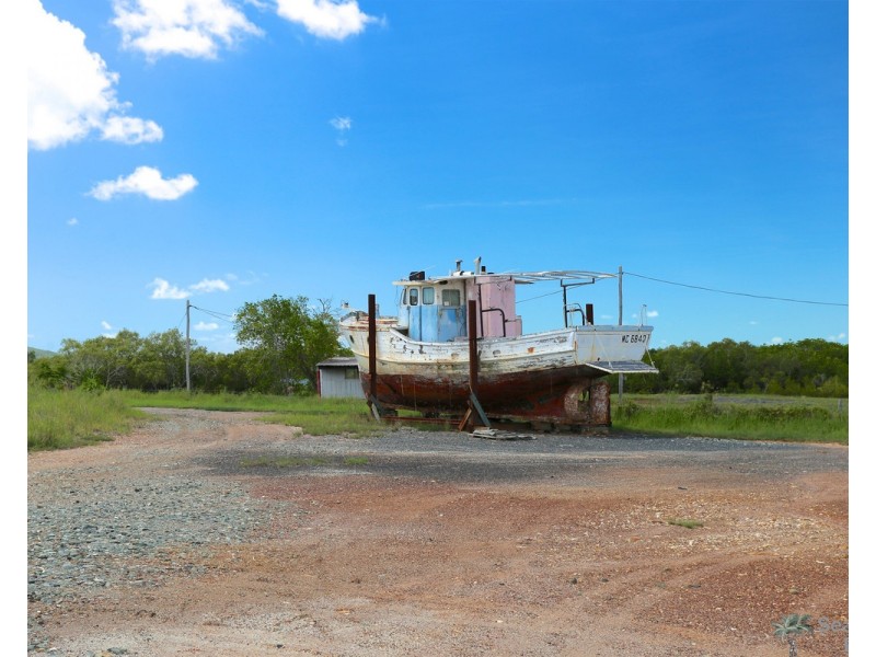 90 Hoys Road, Coowonga QLD 4702