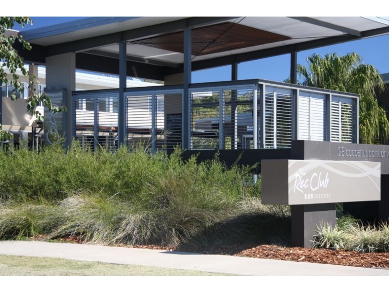 9 Seaspray Drive, Zilzie QLD 4710