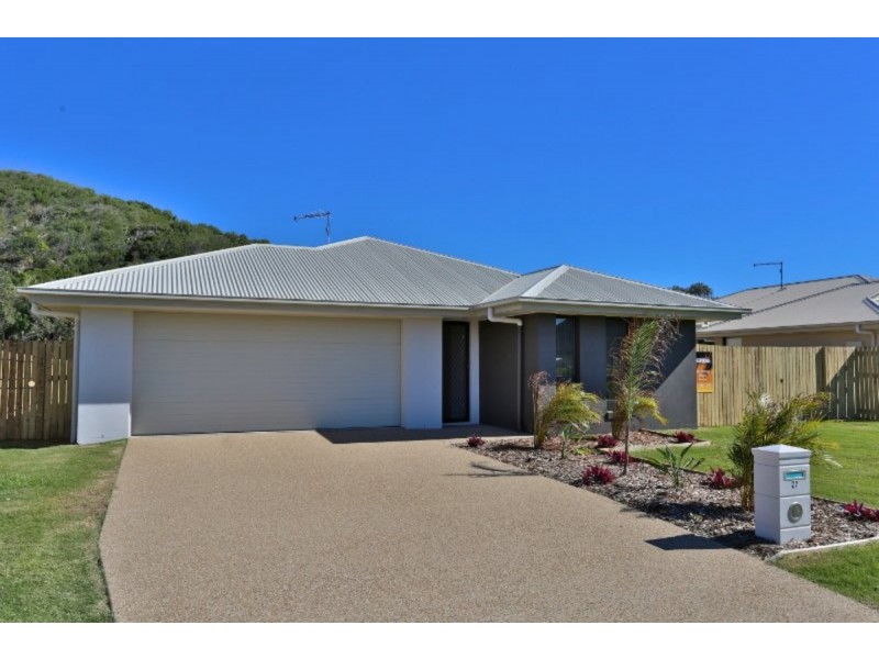 22 Beachside Circuit, Mulambin QLD 4703