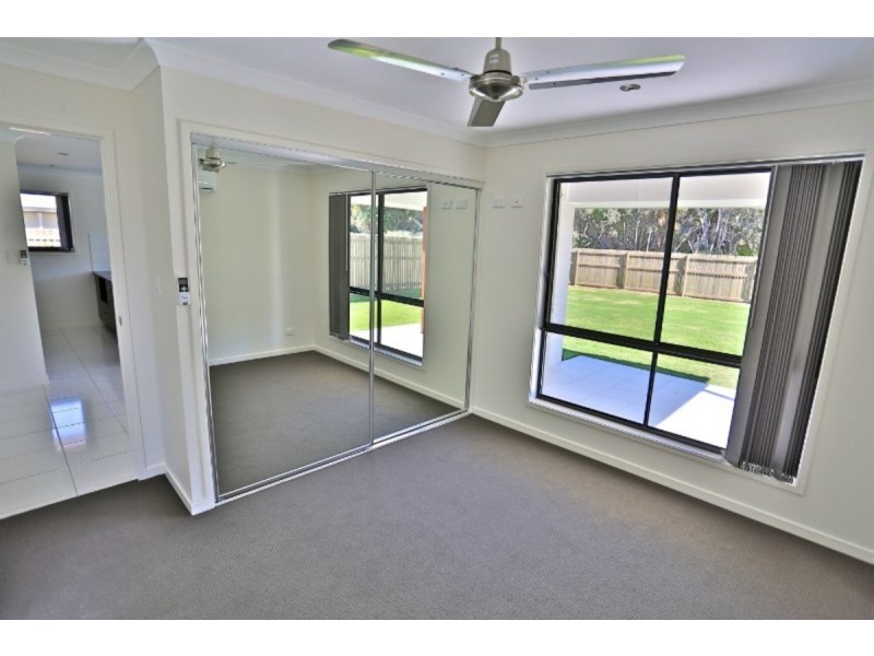 22 Beachside Circuit, Mulambin QLD 4703