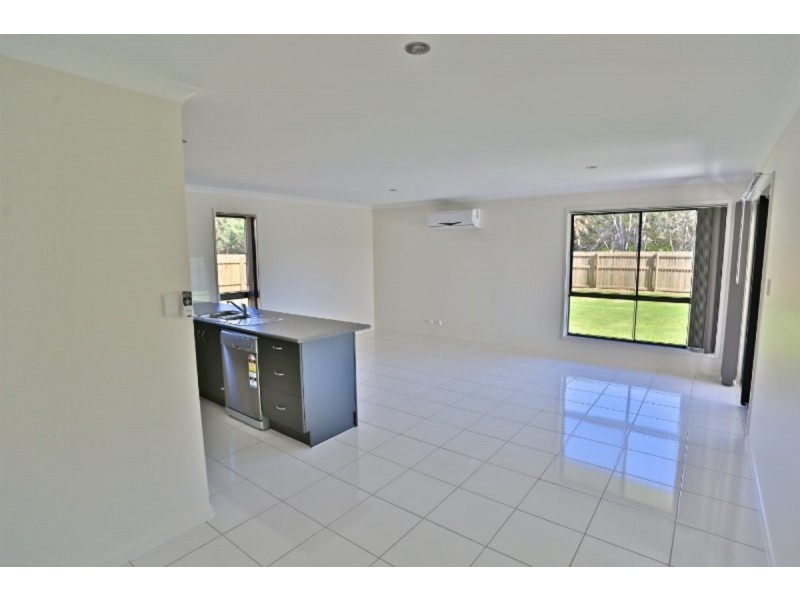 22 Beachside Circuit, Mulambin QLD 4703