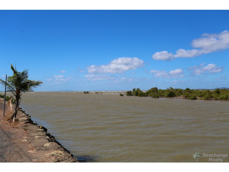 6 Carlo Corner, Keppel Sands QLD 4702