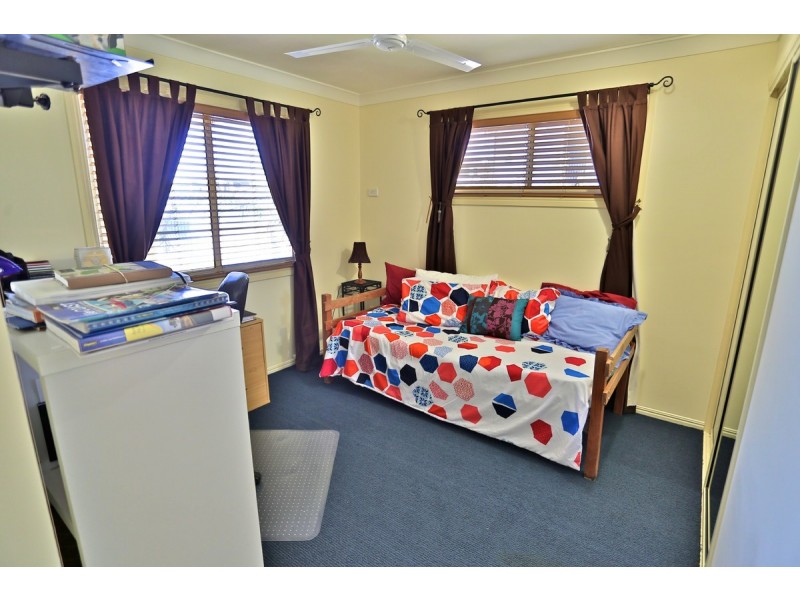 1 Taldora Place, Emu Park QLD 4710