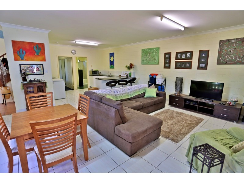 1 Taldora Place, Emu Park QLD 4710