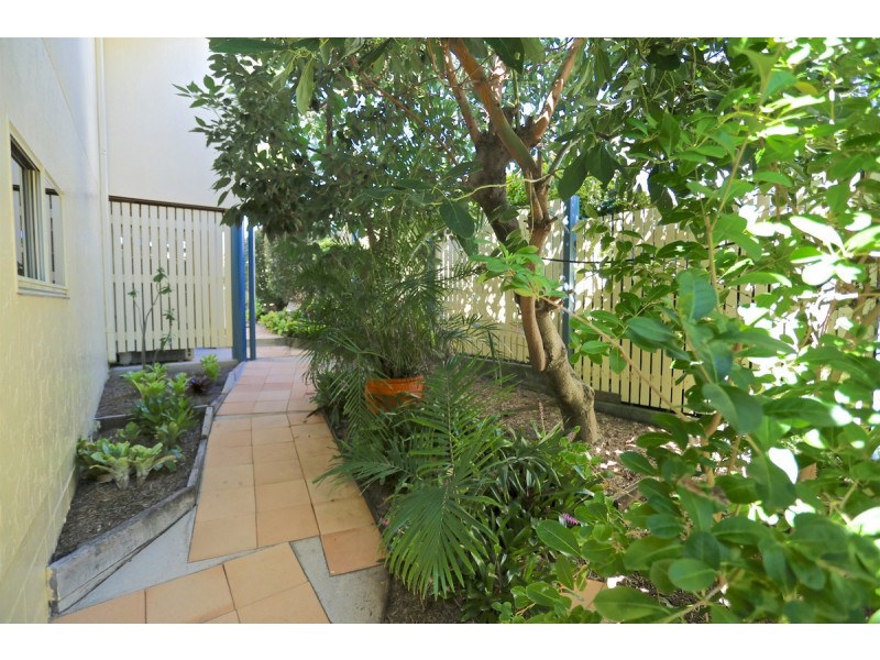 1 Taldora Place, Emu Park QLD 4710