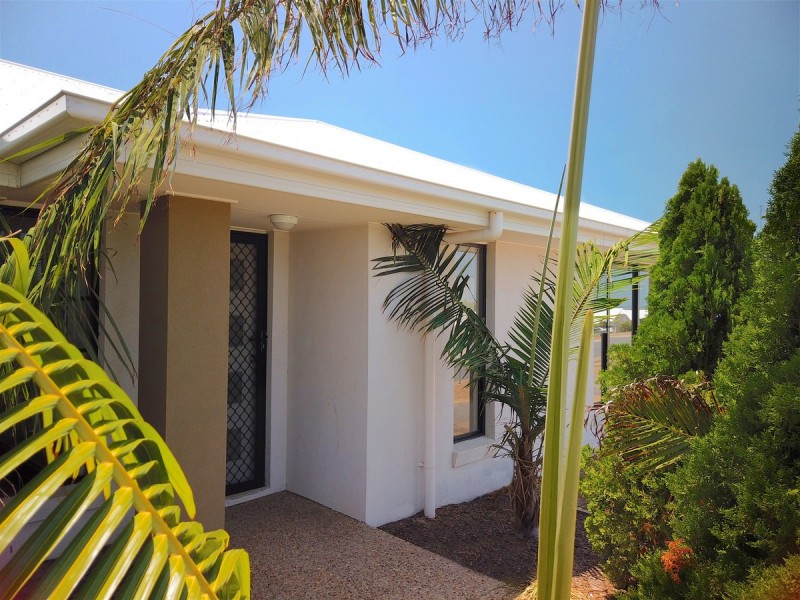 25 Falcon Crest, Zilzie QLD 4710