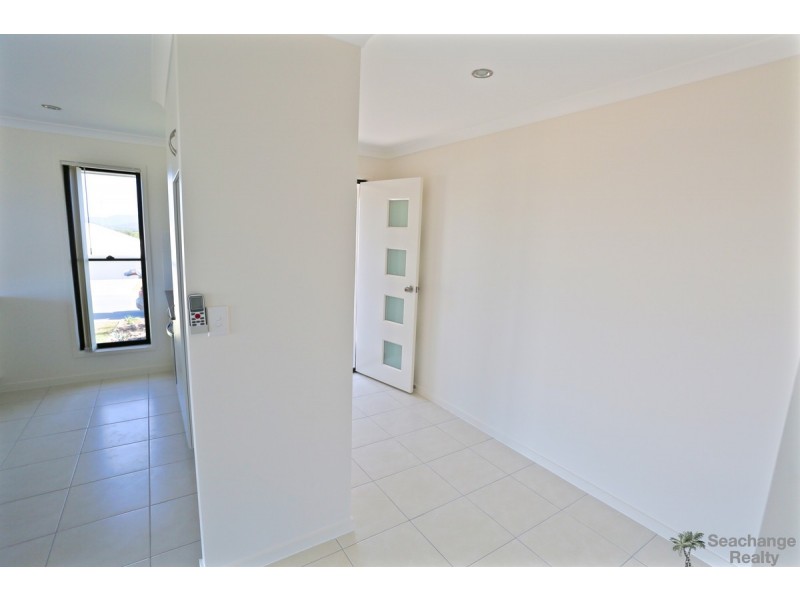 25 Falcon Crest, Zilzie QLD 4710