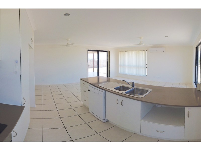 25 Falcon Crest, Zilzie QLD 4710