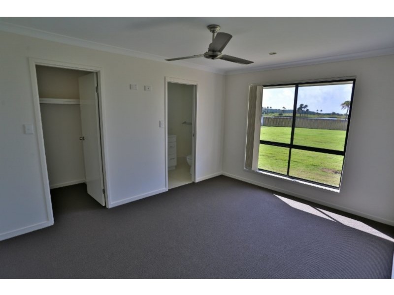 17 Monaco Drive, Zilzie QLD 4710