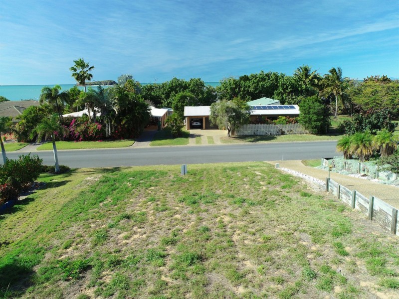 59 Reef Street, Zilzie QLD 4710