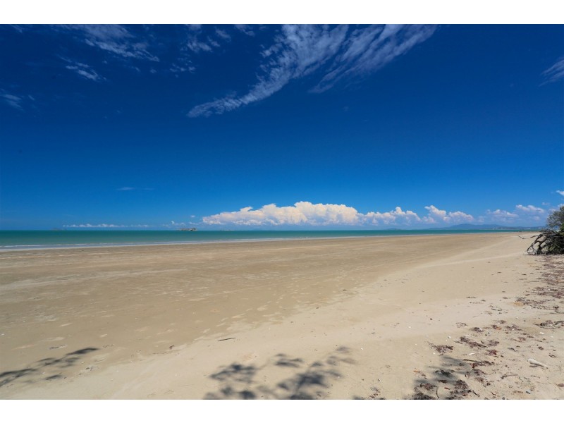 59 Reef Street, Zilzie QLD 4710