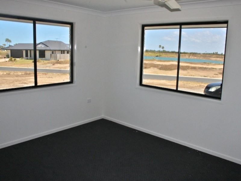 51 Amalfi Drive, Zilzie QLD 4710