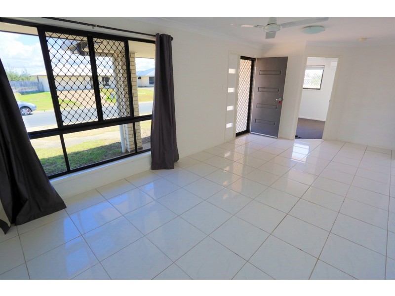 51 Amalfi Drive, Zilzie QLD 4710