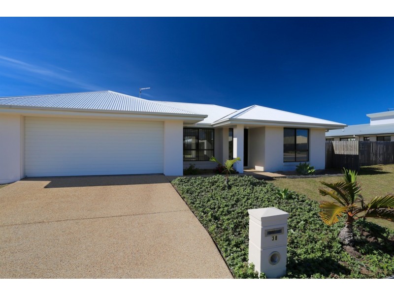 38 Outrigger Drive, Mulambin QLD 4703