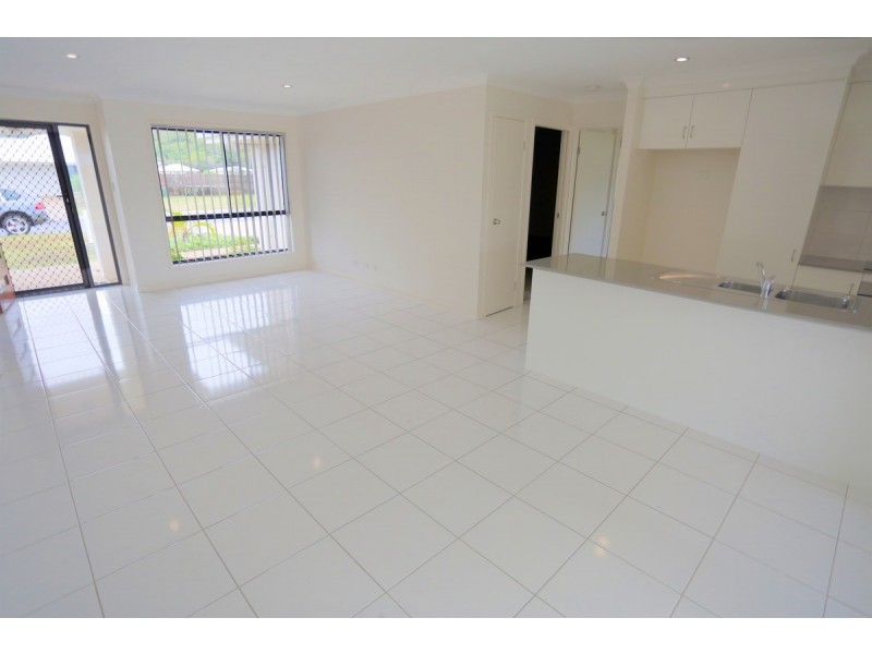 38 Outrigger Drive, Mulambin QLD 4703