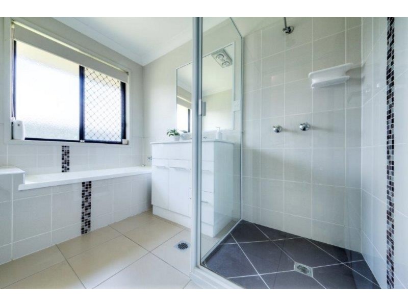 18 Timbers Beach Road, Zilzie QLD 4710