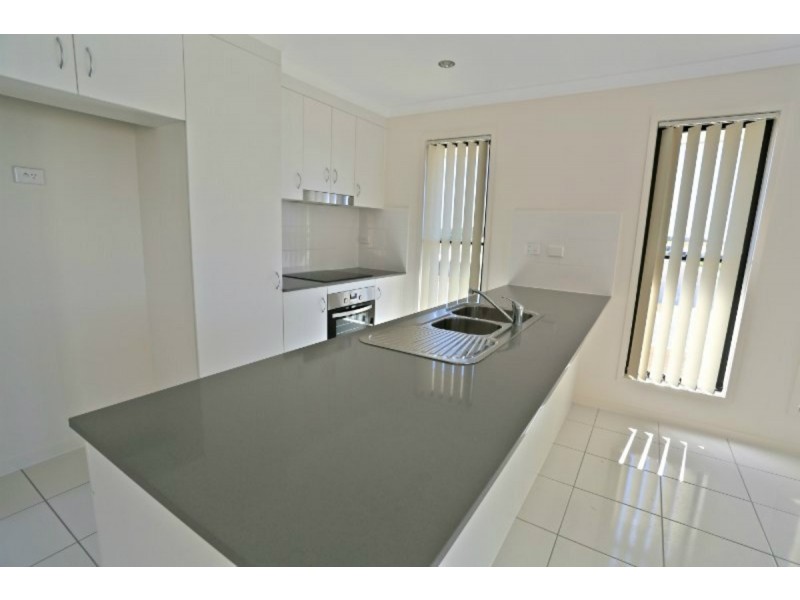 21 Falcon Crest, Emu Park QLD 4710