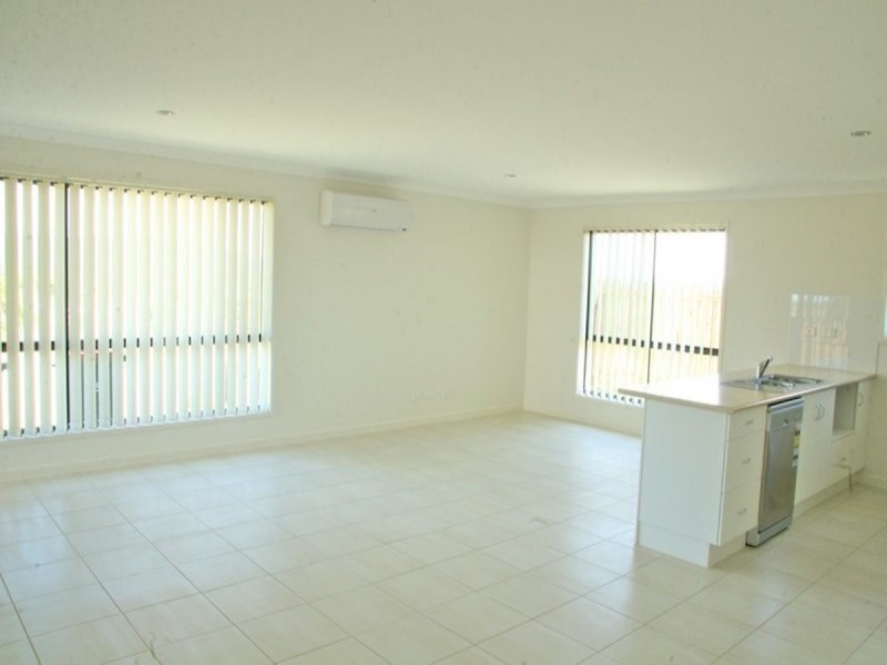 13 Falcon Crest, Emu Park QLD 4710