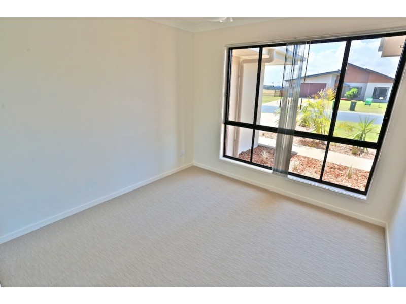 15 Sorrento Way, Zilzie QLD 4710