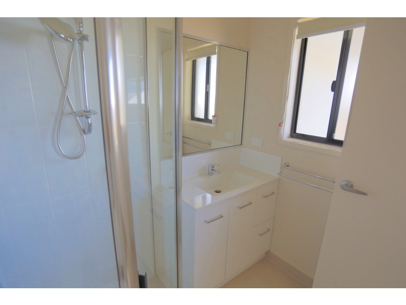 4B Serotina Street, Yeppoon QLD 4703