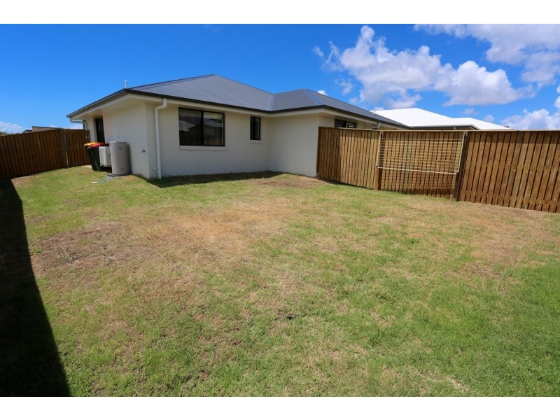 4B Serotina Street, Yeppoon QLD 4703