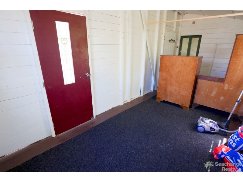 17 Emu Street, Emu Park QLD 4710