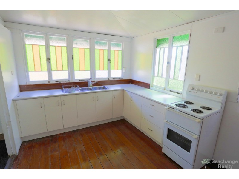 17 Emu Street, Emu Park QLD 4710