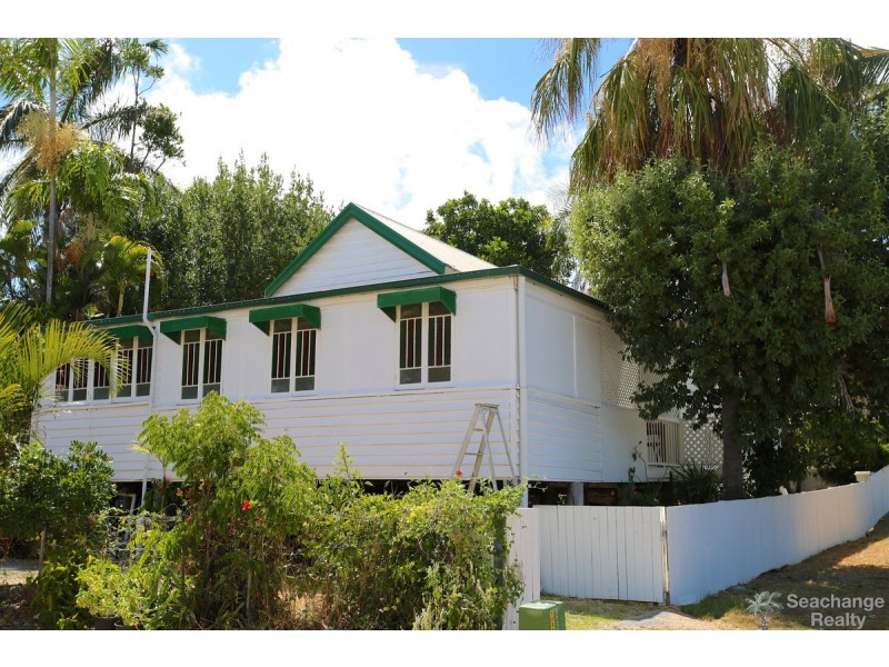 17 Emu Street, Emu Park QLD 4710