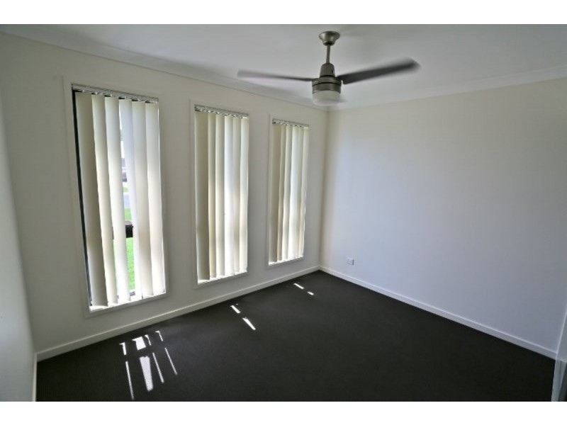 32 Outrigger Drive, Mulambin QLD 4703